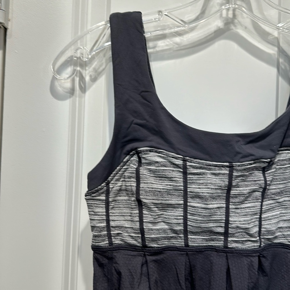 3 for $15! Lululemon tank, size 6